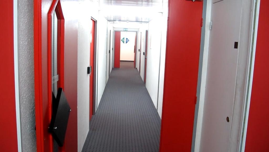 Hotel Class'Eco Courcouronnes Exterior foto