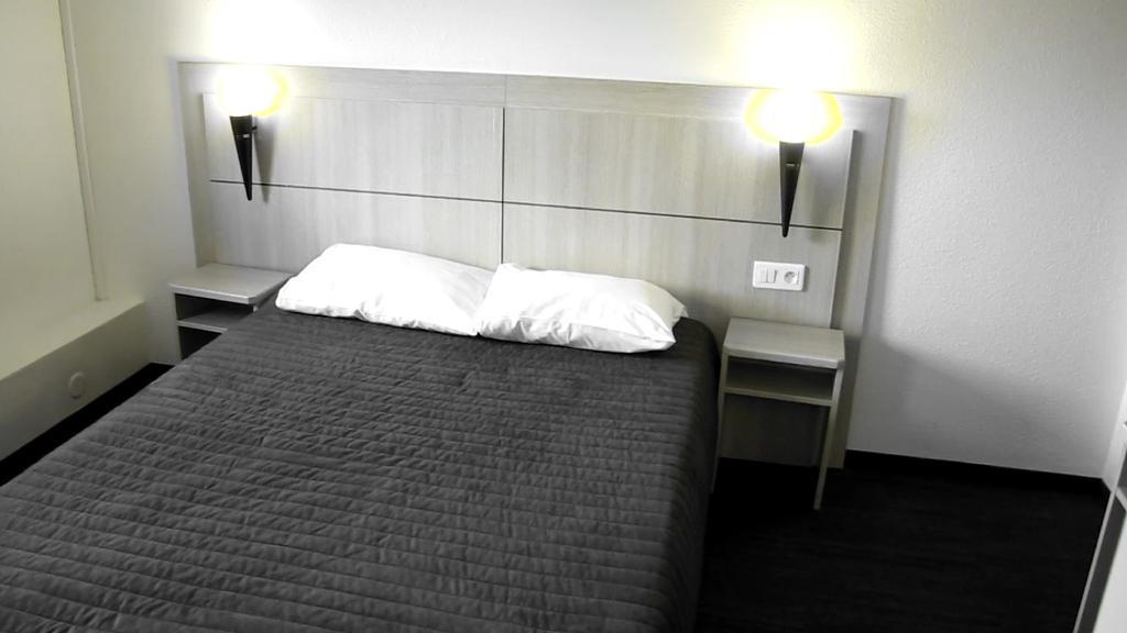 Hotel Class'Eco Courcouronnes Exterior foto